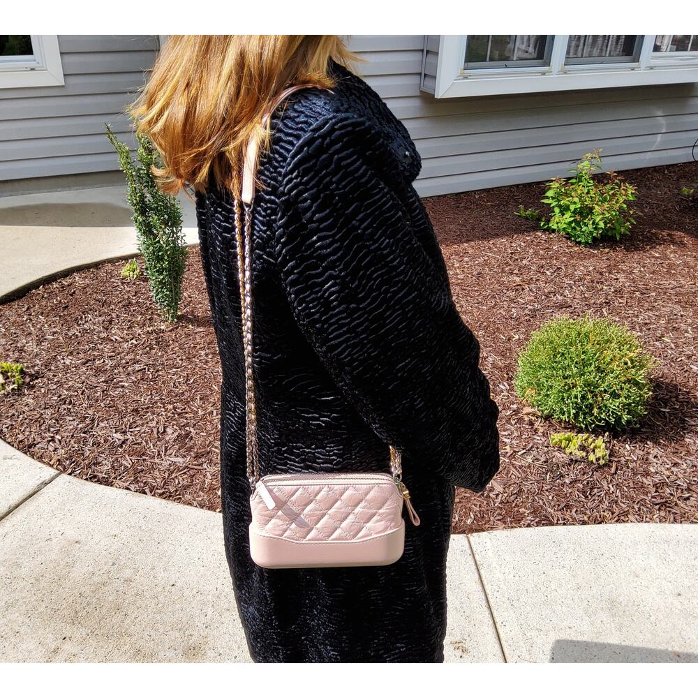 Chanel Gabrielle Clutch With Chain Iridescent Pink Quilted Lambskin Crossbody - Picture 7 of 16